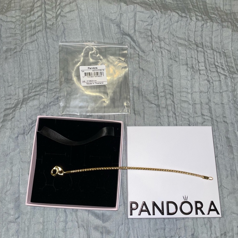 Pandora studded chain bracelet 14k gold plating, size 7. 1 inches
